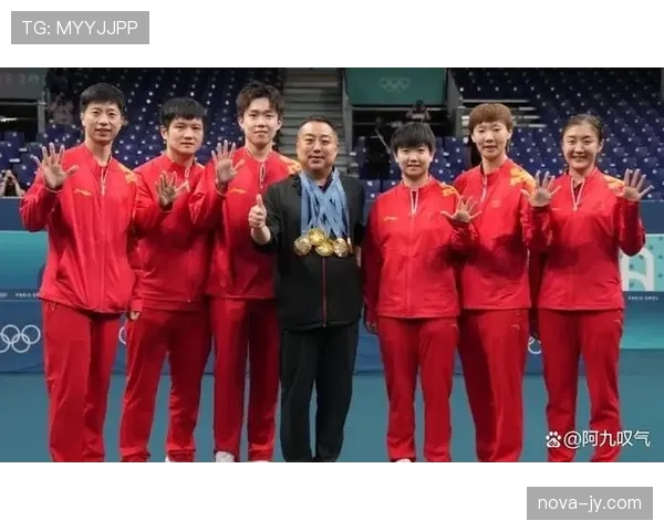 刘国梁在场边那个皱眉叹气的瞬间，真以为他下一秒要冲进场训人了